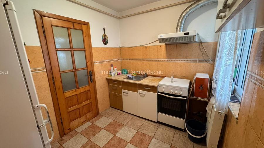 Cornisa langa Central Plaza - decomandat - 7