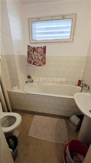 APARTAMENT 3 CAMERE  67 MP GRIGORESCU  STRADA ALEXANDRU VLAHUTA - 12