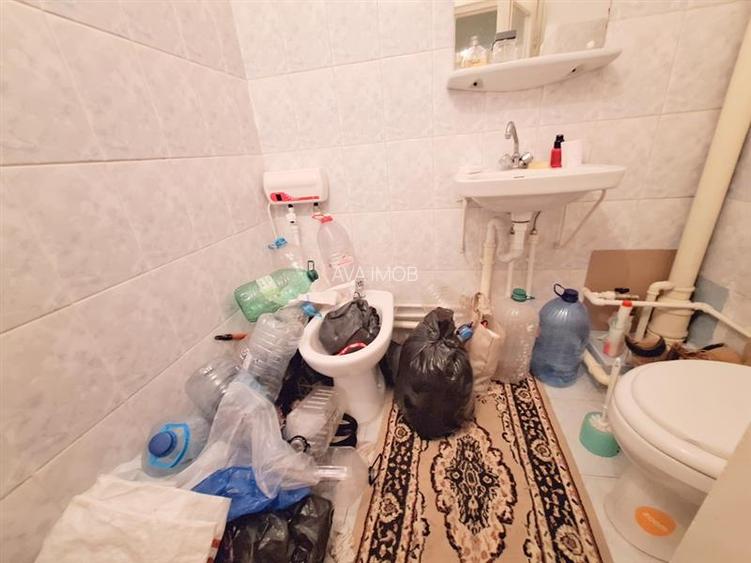 Apartament 4 camere, 2 bai, 80 mp, zona Narcisa - 8