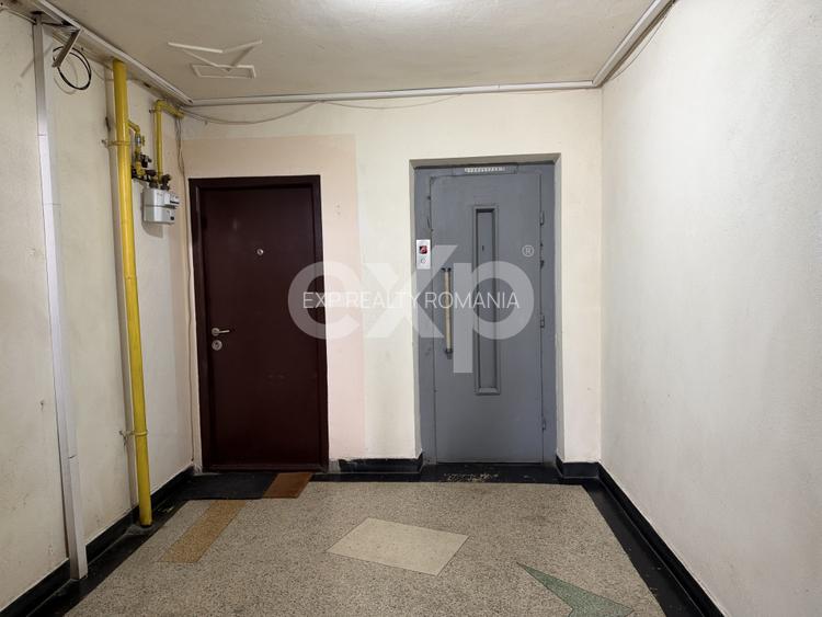 Apartament cu 3 camere decomandat de vânzare, etaj 1-Zona Cornișa - 10