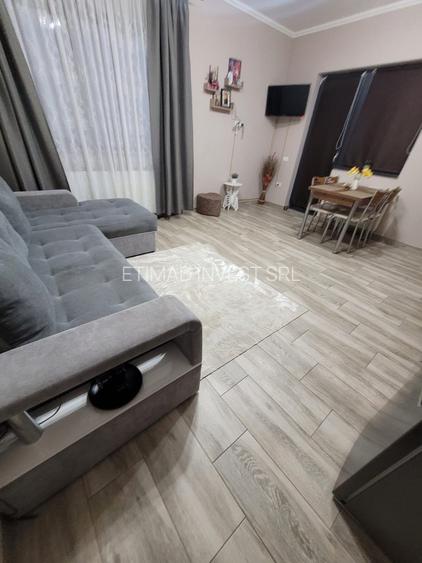 TERMEN LUNG ( INCLUSIV VARA) - MAMAIA NORD -  PLAJA MACKEREL - 2 CAMERE - 27