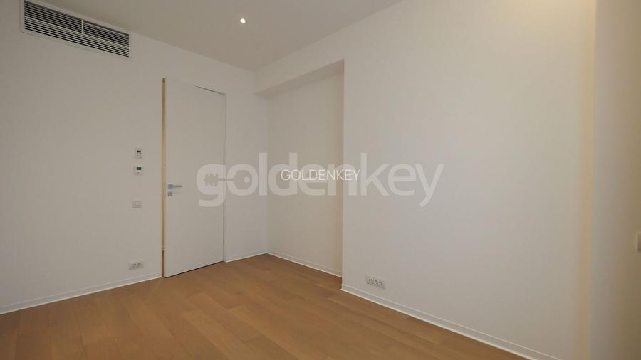 Apartament spatios si modern cu 4 camere | 2 garaje | ultra-finisat - 18