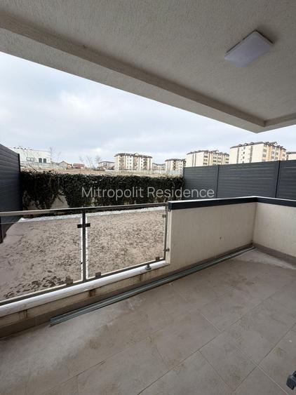 Apartament cu 2 camere decomandat plus gradina de vanzare, Valea Lupului - 4