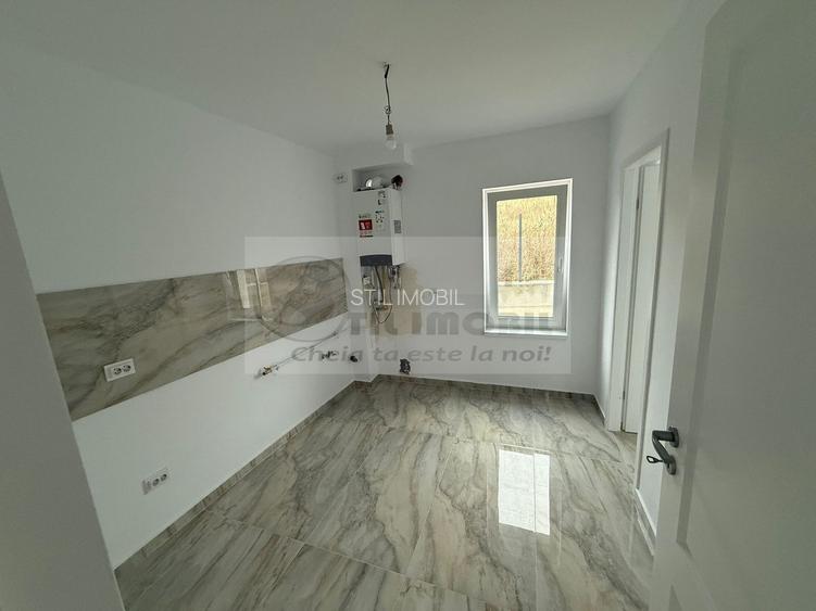 Casă moderna P+E 4 camere – Bârnova, 100 mp, curte 250 mp -180.000 € - 4