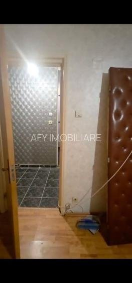 De vanzare garsoniera, pretabil spatiu comercial, 13 Septembrie - 2