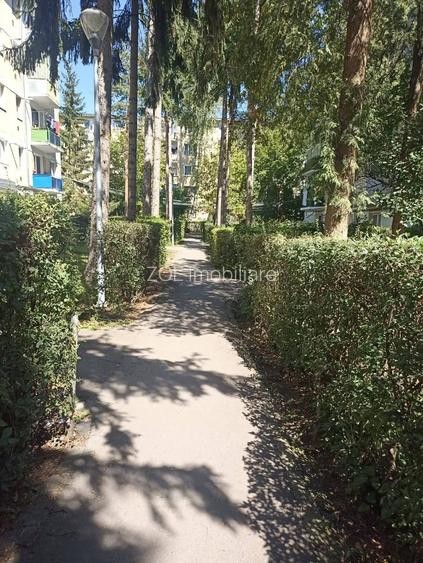 De vânzare apartament cu 3 camere în Sfântu Gheorghe - 2