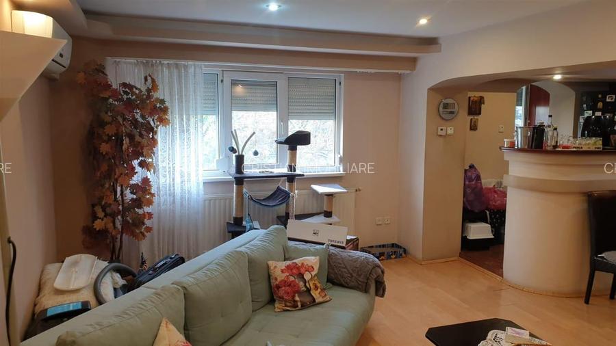 Bloc construit 1993, 3 cam etaj 1, 2 balcoane, Mobilat si Utilat decomandat Inde - 9