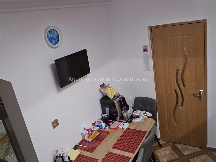 Vand apartament 2 camere in Deva, zona Titu Maiorescu, etaj 3, - 7