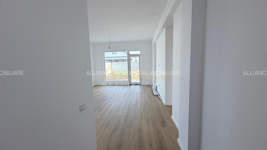 Casa Individuala - 3 camere - 2 bai - 440mp teren - 8