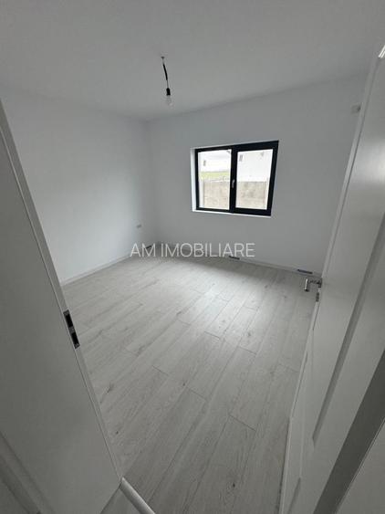 CASE INDIVIDUALE, INCALZIRE PARDOSEALA, TEREN 400 MP, COMISION 0% - 13