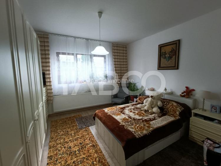 Casa 10 camere 390 mp utili - pe strada Calea Poplacii din Sibiu - 12