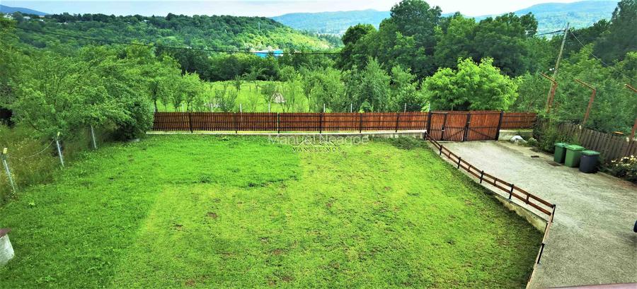 Manuel recomanda : Vila superba in Cornu de Jos 295mp , teren 1360mp - 30