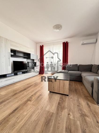 Ap. etaj 1,decomandat,2 camere,2balcoane,loc de parcare/Sibiu/Aeroport - 12