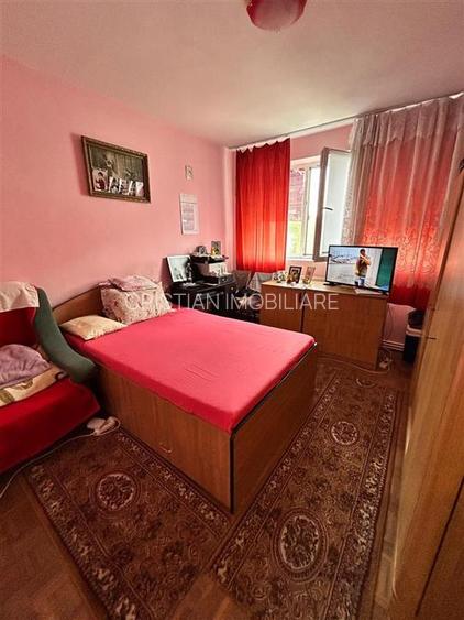 2 camere etaj 3, Confort 1, Bine Intretinut, Calea Galati - Plantelor - 4