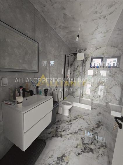 CASA - CARTIERUL NOU, COMUNA BERCENI - 334mp TEREN - 115.000€ - 8