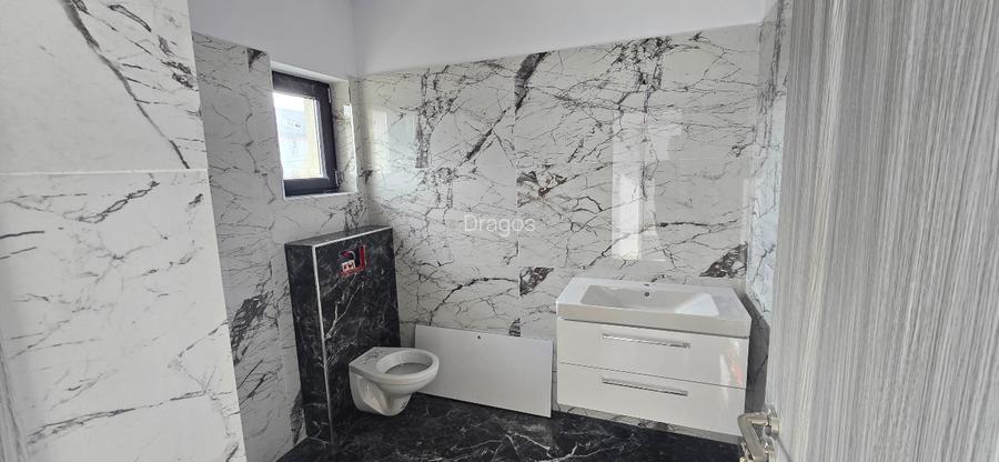 Casă Individuală Cuplată, 4 camere , Stradă asfaltată , Toate utilitățile - 12