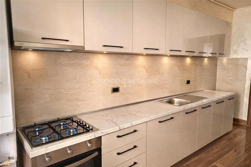 Apartament 2 camere, decomandat, 2 bai, Isaran, Tractorul - 4