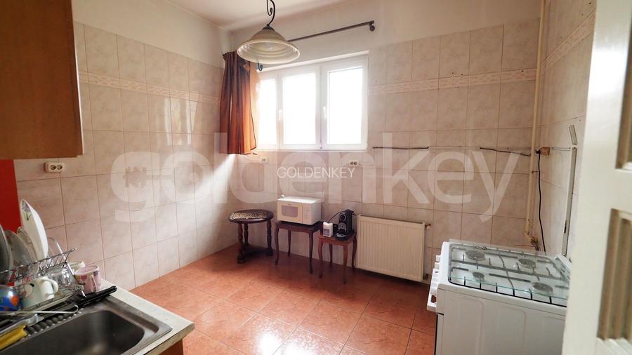 Vila impozanta D+P+1 | 10 camere, 6 bai | 500mpc - 7