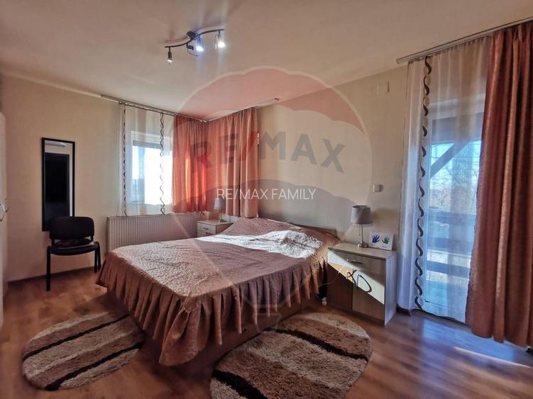 Casă 6 camere si curte, zona Metro Oradea, de vanzare - 5