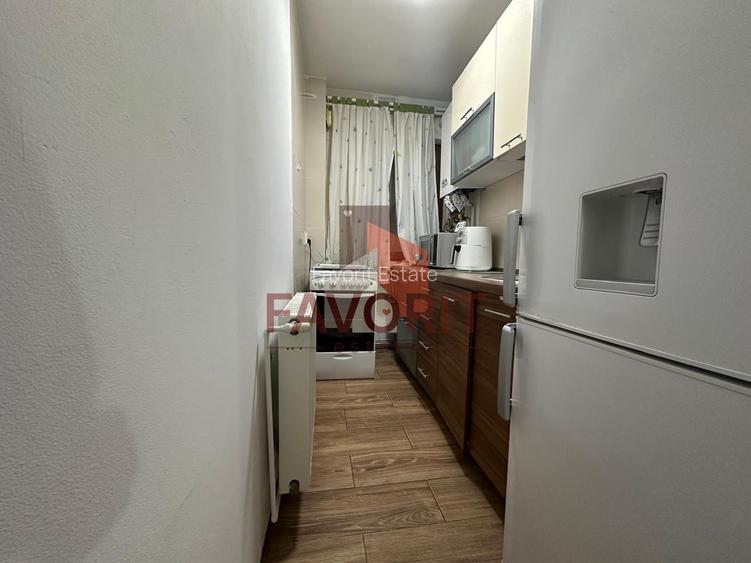 2 camere | centrala proprie | renovat | mobilat | semicentral | - 4