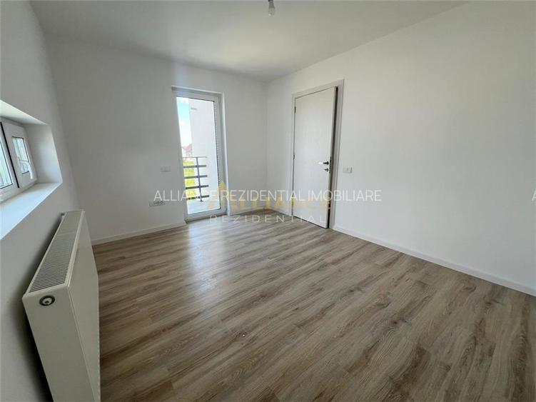 Casa tip duplex - 3 camere - 2 bai - 11
