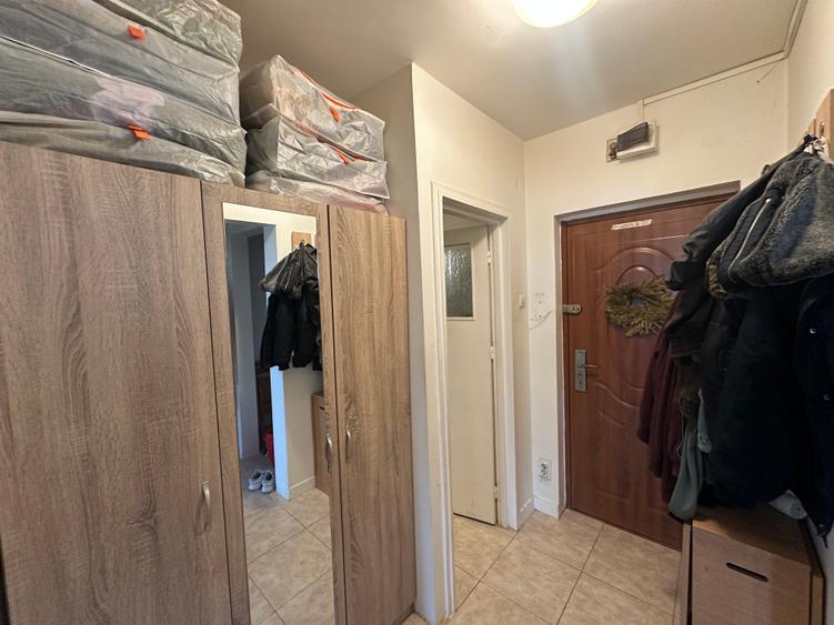 Apartament 2 camere decomandat, 49 mp, la 10 minute de metrou Brâncoveanu
