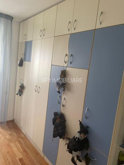 De vanzare Apartament 3 camere Matei Basarab, Calarasi, Central - 13
