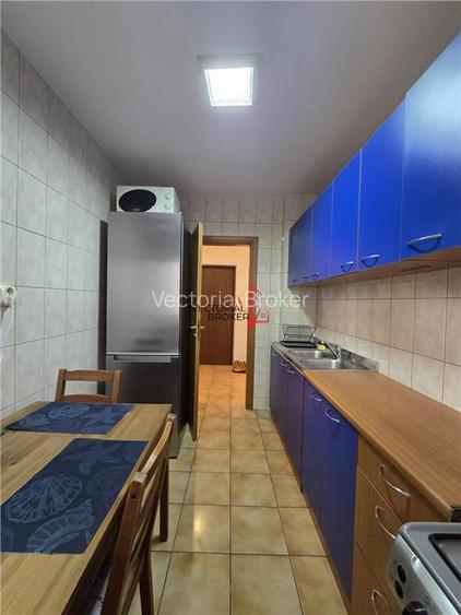 Etaj 2/10- PRIMUL CHIRIAS- Tei Facultatea de Constructii bloc reabilitat - 4