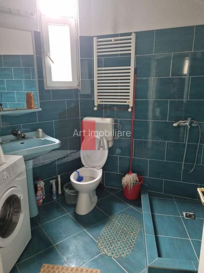 APARTAMENT 4 CAMERE  -PIATA IZVORUL RECE - 9