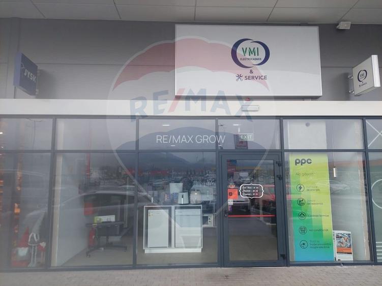 Preluare investitie–spatiu comercial amenajat in Complex Nest, Moinest - 2