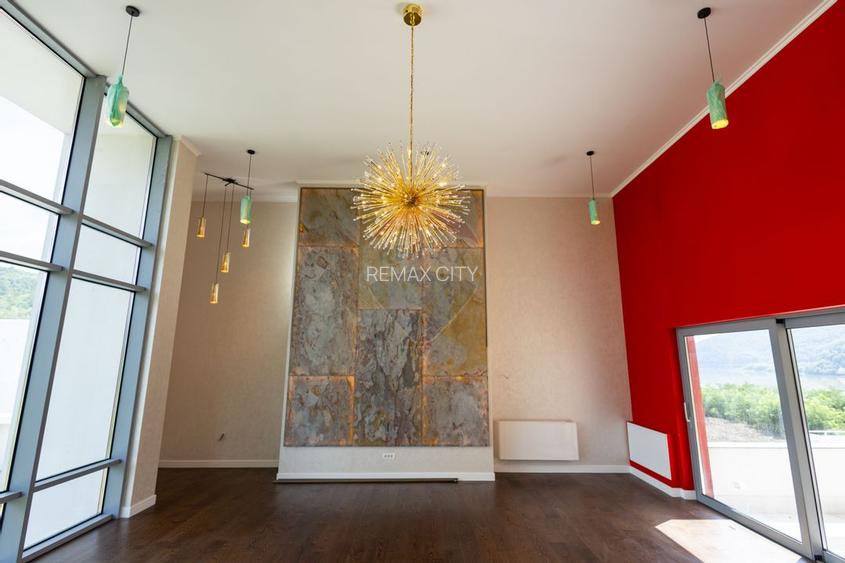 Casa de vanzare - Zona Ursulet Piatra Neamt - 7