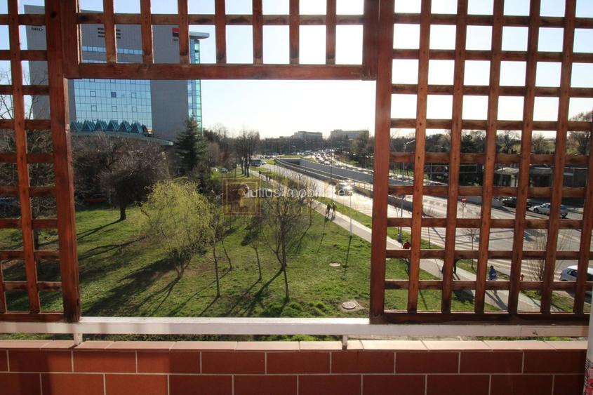 3 camere,  in Complexul Studentesc, ideal pentru 2 studenti, familie - 21