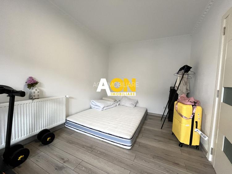 Casă înșiruită, P+E+M, 5 Camere, Zona Micești - 11