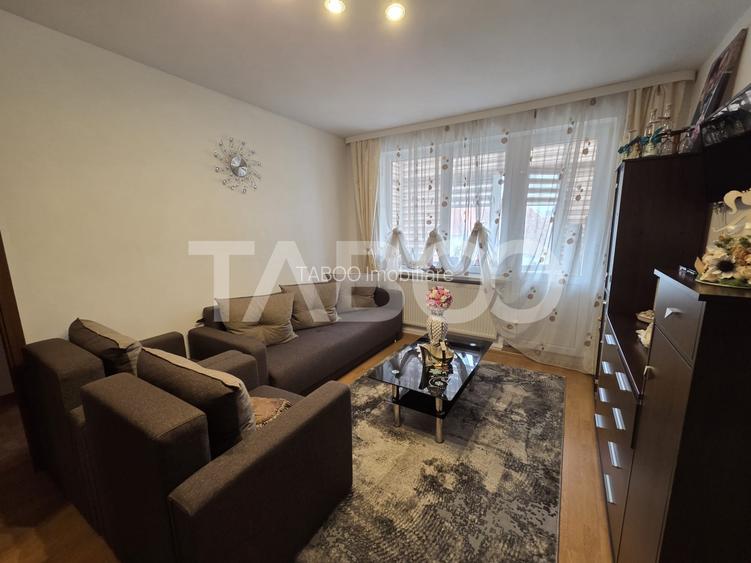 Apartament 2 camere  semidecomandat zona Vasile Alecsandri etaj 3 - 2