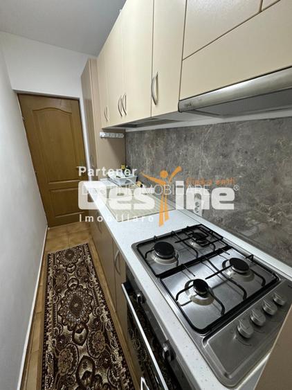 Garsonieră renovată complet, mobilată și utilată, centrală termică - Pascani - 5