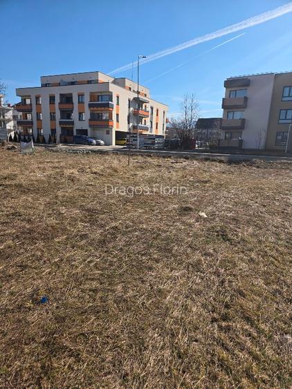 Proprietari vindem 2.811 mp+4.400 mp pe str.Nicolae Labis,Tractoru 7Proprietari  - 3