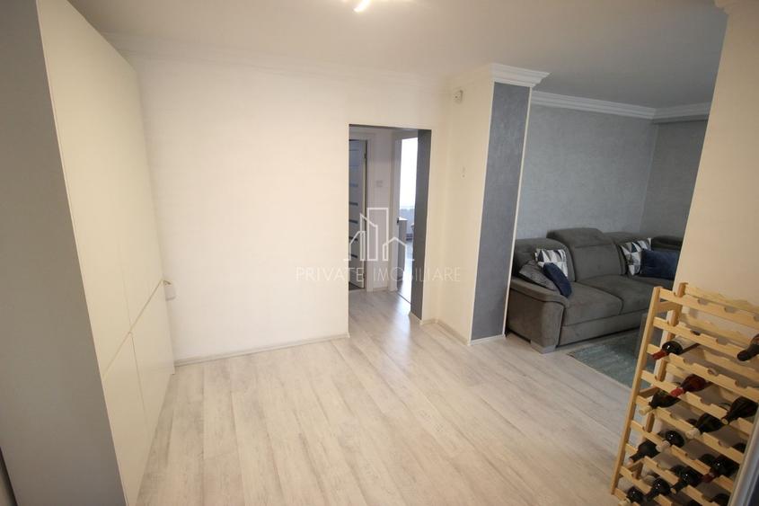 Apartament 2 Camere Lux De Inchiriat, Zona Poli 2, Bd 1 Dec, Central