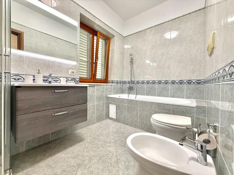 Casă tip triplex în zona centrală Dumbrăvița - 25