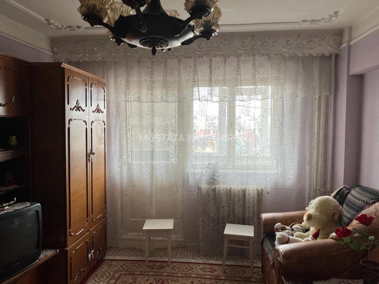 Apartament 2 camere confort 1 decomandat Radu Negru fara imbunatatiri - 3