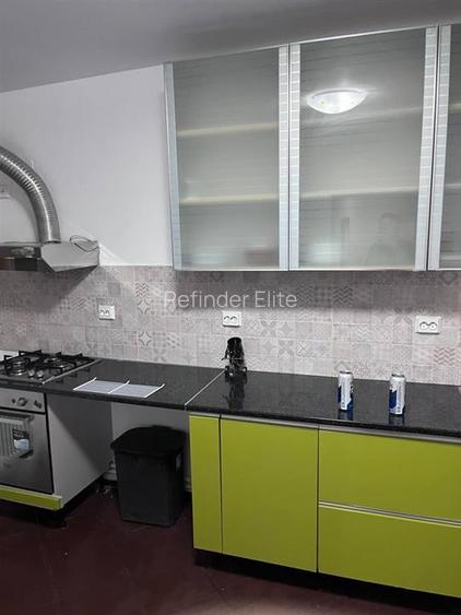 Vanzare vila apartamentata P+2+pod| Doamna Ghica | - 11