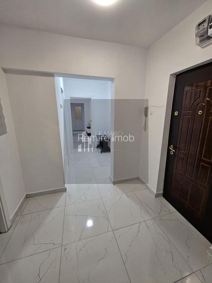 APARTAMENT 3 CAMERE 78 MP/ET 3/ Sector 2/ MEGA MALL - 2