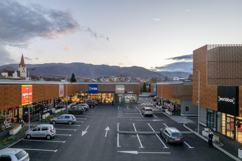 Spatiu comercial de inchiriat Zacaria Retail Park Cisnadie - 13