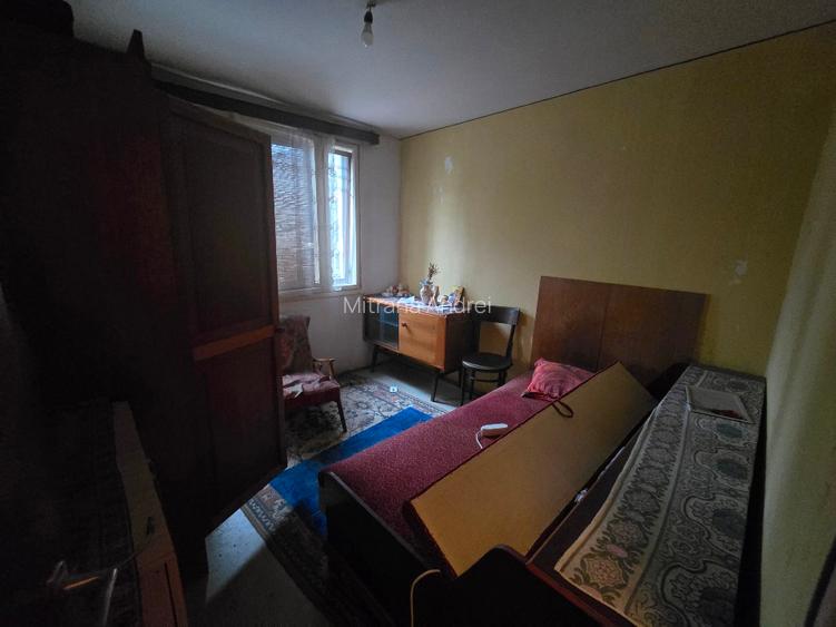 Apartament 3 camere renovabil în Aleea Barajul Bistriței - locație de vis! - 8
