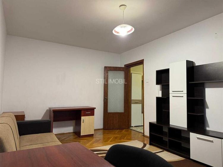 Apartament 2 camere de închiriat - Zona Gara - Arcu -10 min Palas Mall - 2