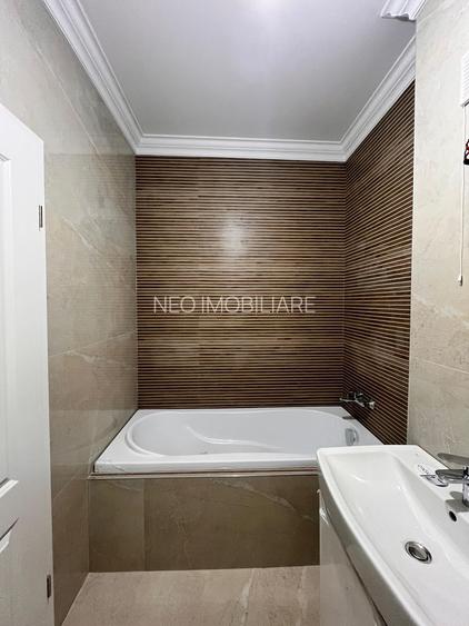 APARTAMENT CU 2 CAMERE IN COMPLEXUL CAMPEADOR CITY la 120.000 euro - 2