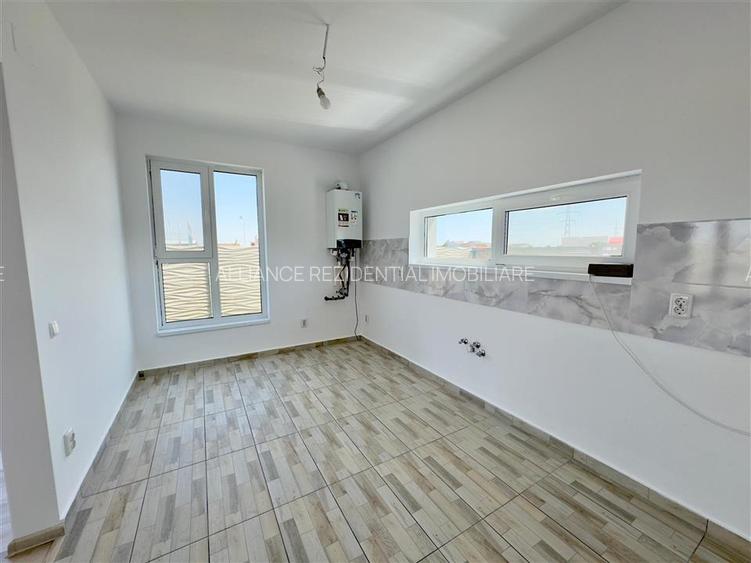 Casa individuala moderna || 2 dormitoare || 2 bai || Teren 320 mp - 6