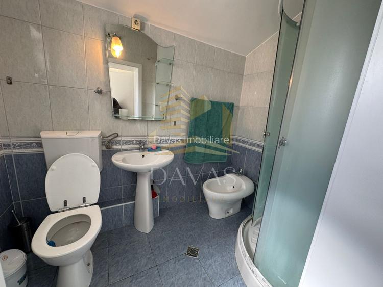 Vilā individuală 7 camere | 320mp | 740mp teren + Garaj inclus in preț | Zorilor - 20