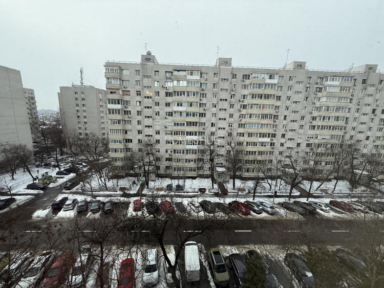 Garsoniera decomandata cu boiler, 35 mp | Metrou 1 Decembrie - 6