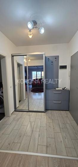 Apartament de vanzare cu 3 camere zona Tractorul bloc nou - 21