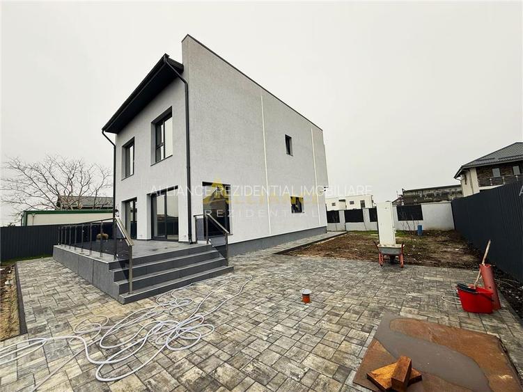 Vila Premium / 4 Camere / 3 Bai / Curte amenajata - 2